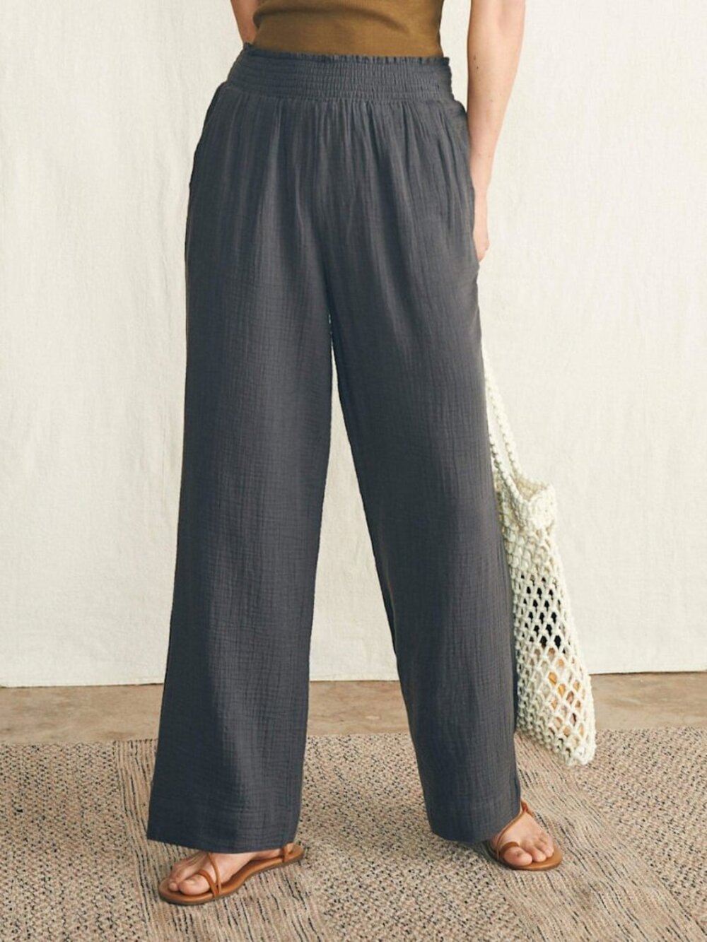 Faherty Dream Cotton Gauze Wide Leg Pant Small Washed Black Grey